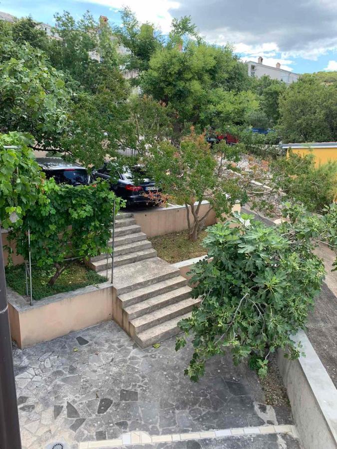 Apartmani Nada Klenovica Eksteriør bilde