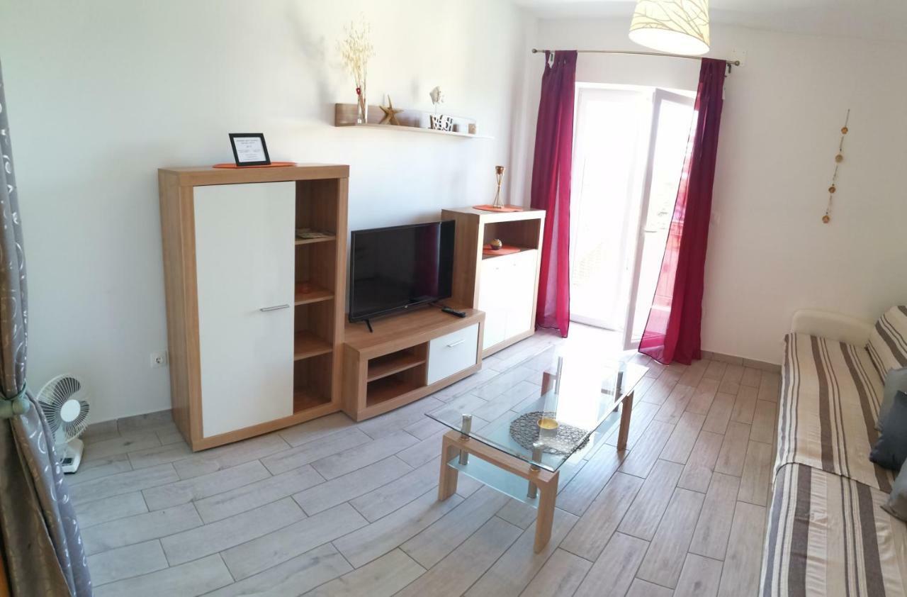 Apartmani Nada Klenovica Eksteriør bilde