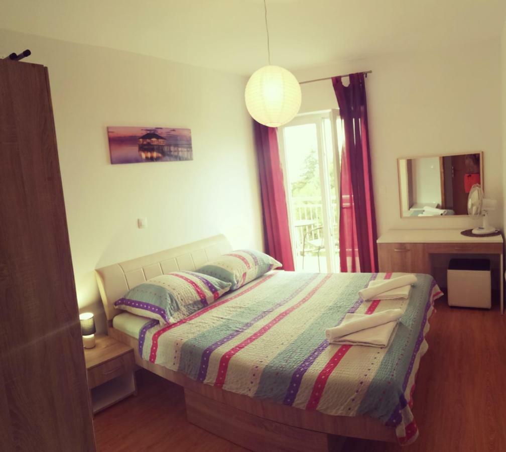 Apartmani Nada Klenovica Eksteriør bilde